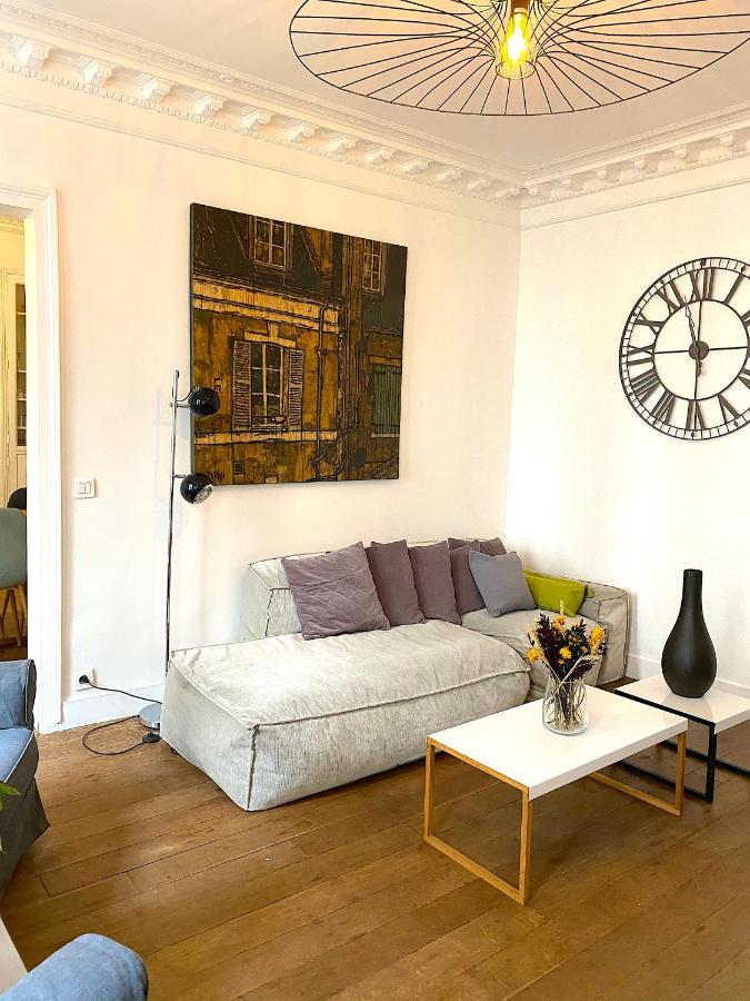 Real Parisian Apartment With 2 Bedrooms And Ac Luaran gambar