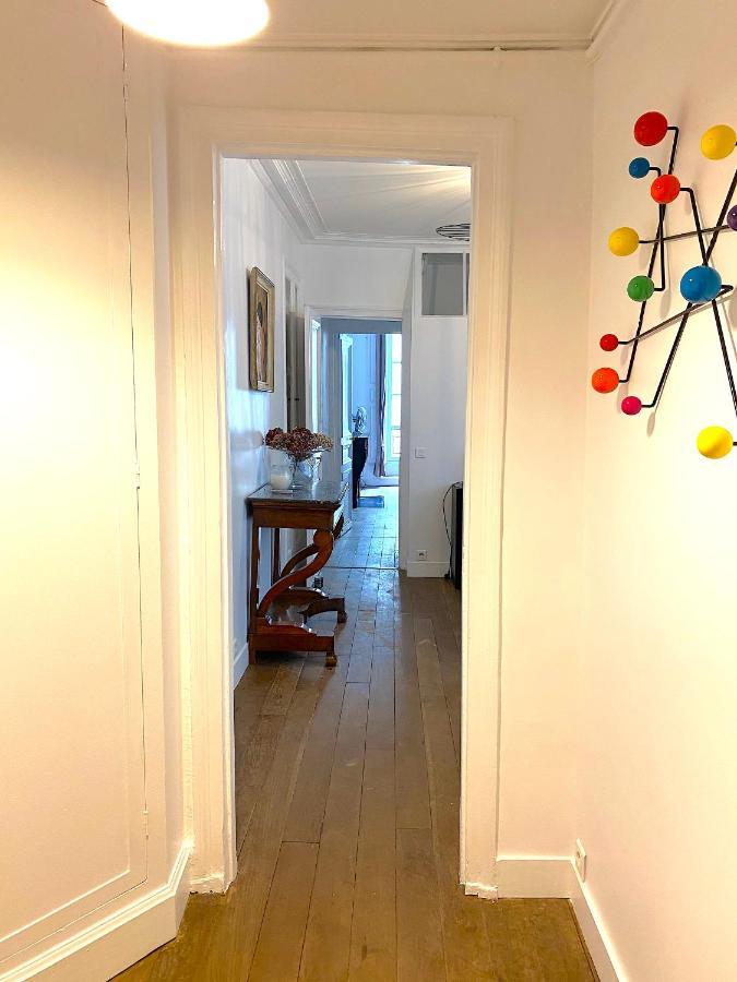 Real Parisian Apartment With 2 Bedrooms And Ac Luaran gambar